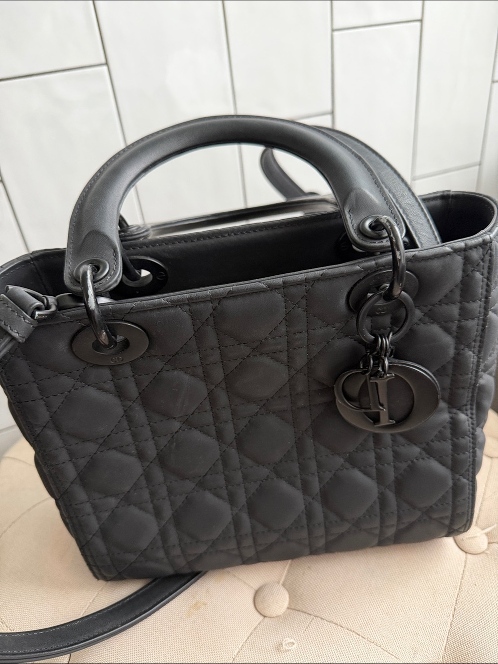 Ultra Matte Lady Chain Bag unknown source